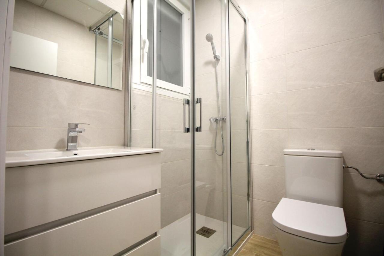 Apartamento En Embajadores Madri Exterior foto