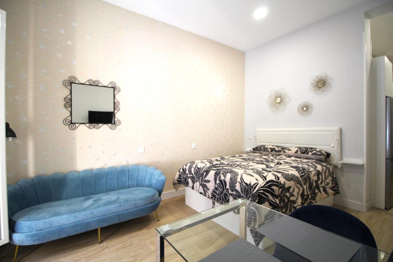 Apartamento En Embajadores Madri Exterior foto